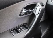 Volkswagen Polo 22