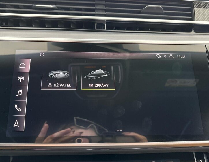 Audi S8 Sedan / Limuzína 4,0 l 420 kw