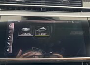 Audi S8 Sedan / Limuzína 4,0 l 420 kw