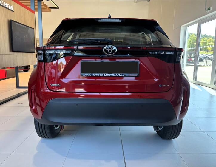 Toyota Yaris Cross 5