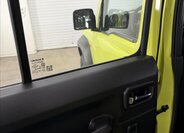 Suzuki Jimny SUV 1,5 l 75 kw