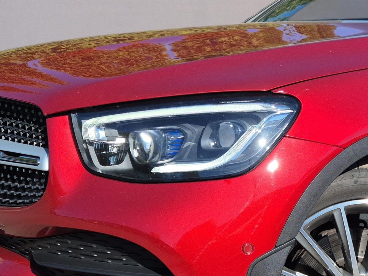 Mercedes-Benz GLC Hatchback 2,0 l 180 kw