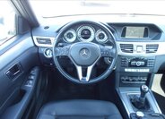 Mercedes-Benz Třídy E Sedan 2,1 l 125 kw