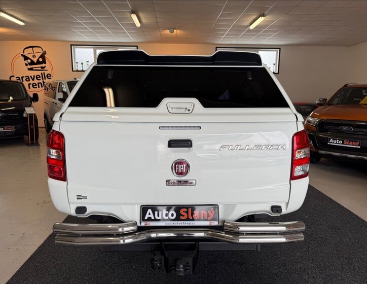 Mitsubishi L200 Pick-up 2,4 l 113 kw