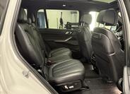 BMW X7 15