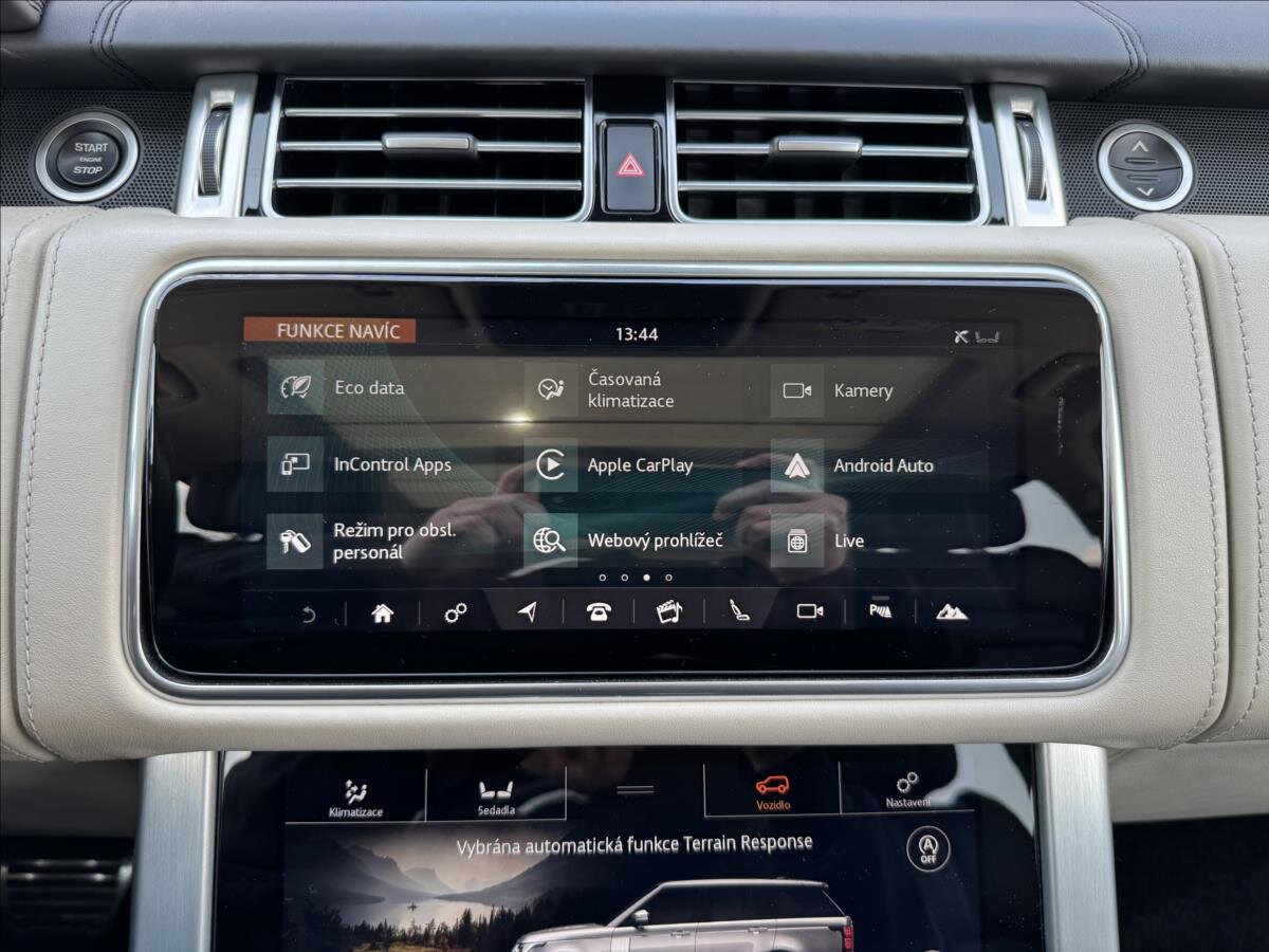 Land Rover Range Rover SUV / Terénní 4,4 l 250 kw