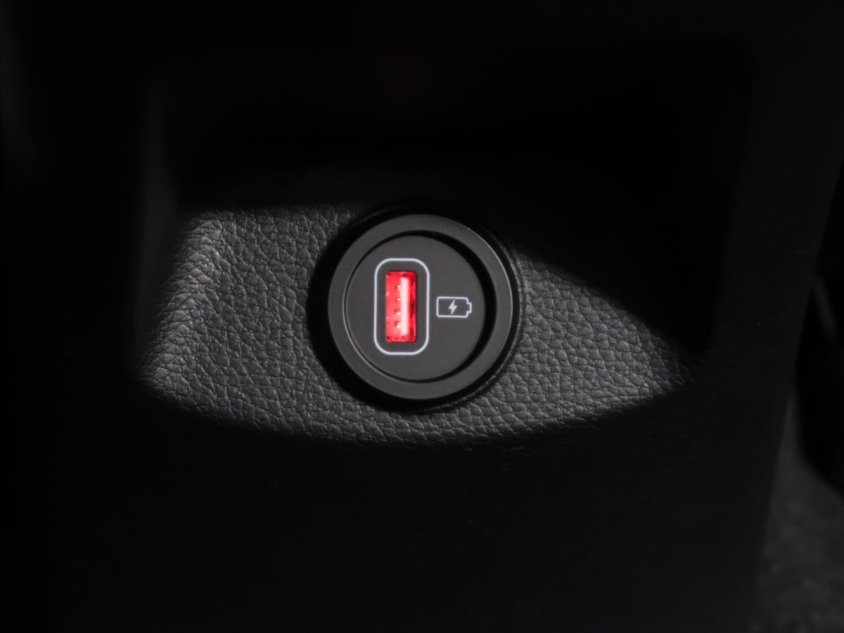 KIA Stonic SUV 1,2 l 57 kw