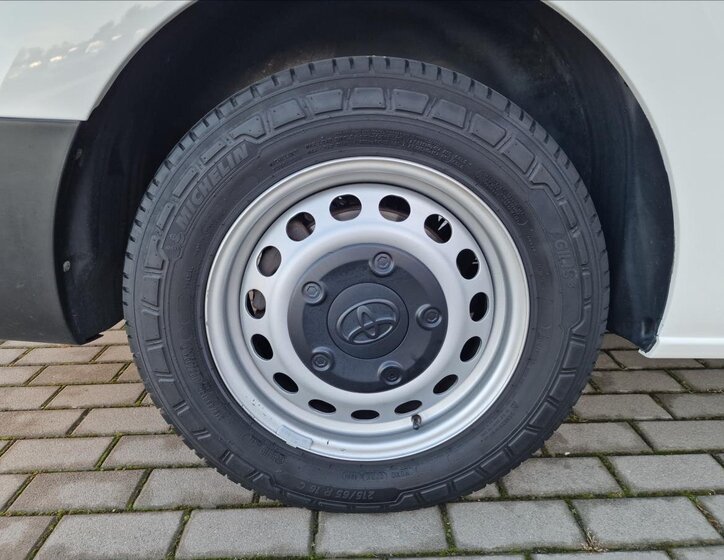 Toyota ProAce Verso 42