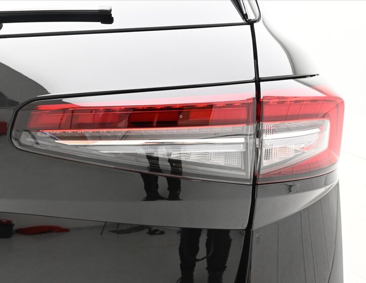 Škoda Superb Kombi 1,5 l 110 kw