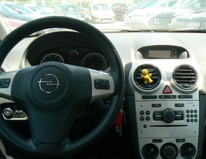 Opel Corsa Hatchback 1,2 l 70 kw