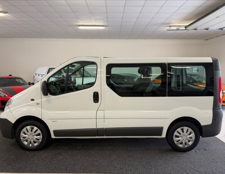 Renault Trafic MPV 2,0 l 84 kw