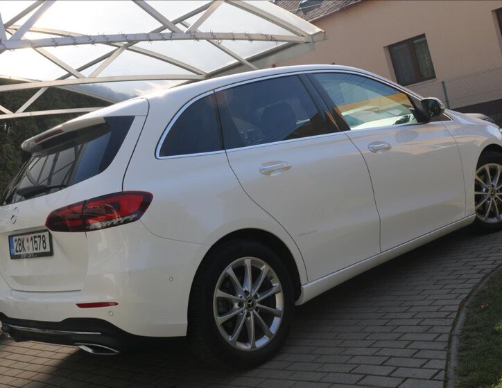 Mercedes-Benz Třídy B Kombi 1,3 l 100 kw