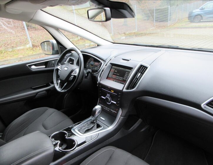 Ford S-MAX Hatchback 2,0 l 132 kw