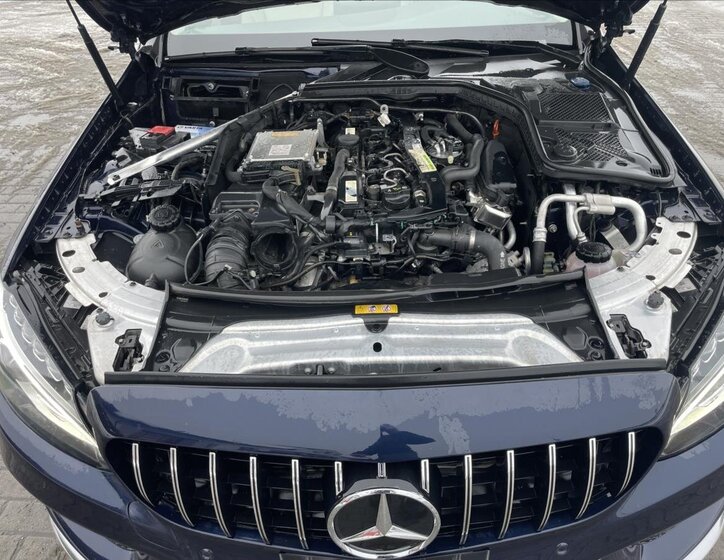 Mercedes-Benz Třídy C Kombi 2,1 l 125 kw