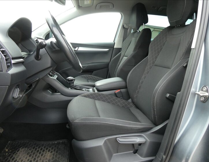Škoda Karoq SUV / Terénní 2,0 l 110 kw