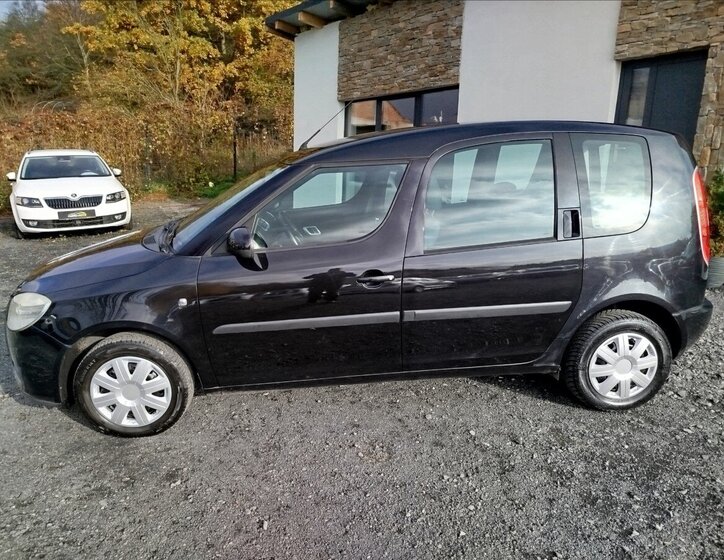 Škoda Roomster MPV 1,2 l 51 kw