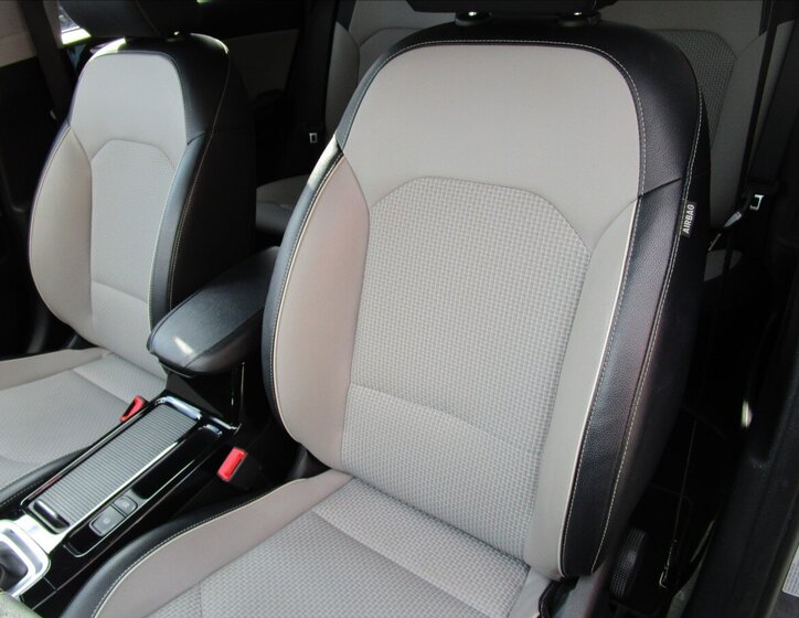 KIA Ceed Hatchback 1,4 l 103 kw