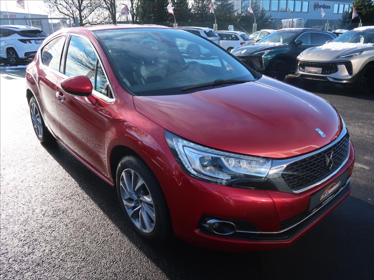 DS Automobiles DS4 Hatchback 1,6 l 88 kw