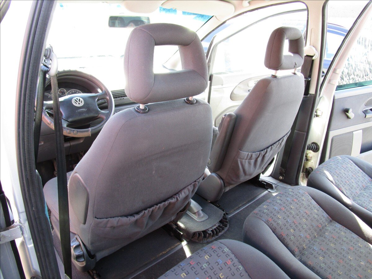 Volkswagen Sharan Kombi 1,9 l 85 kw