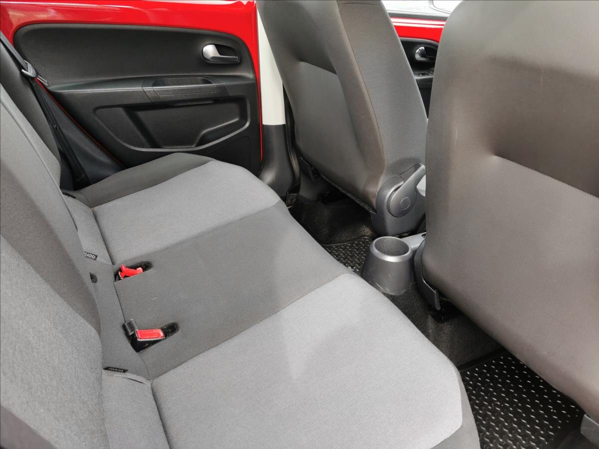 Volkswagen up! Hatchback 999,0 44 kw