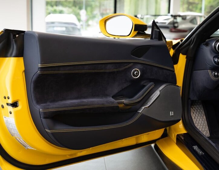Ferrari Portofino Kabriolet 3,9 l 441 kw