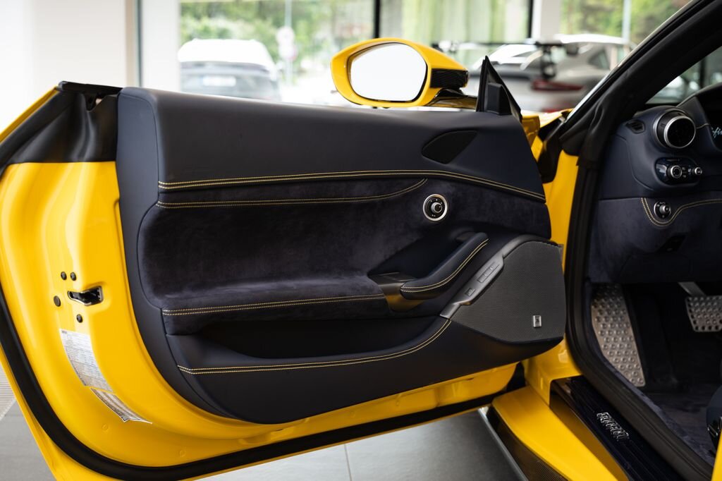 Ferrari Portofino Kabriolet 3,9 l 441 kw