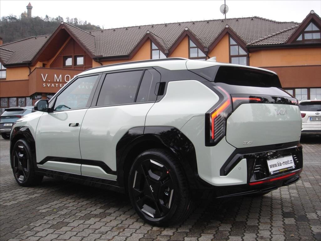 KIA EV3 SUV 0,0 150 kw