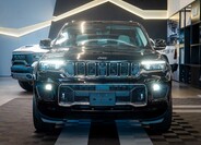 Jeep Grand Cherokee 11