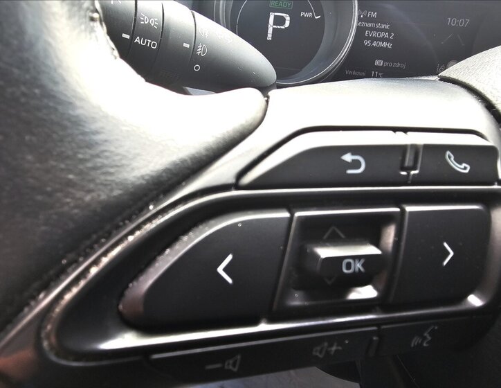 Toyota Yaris Hatchback 1,5 l 68 kw