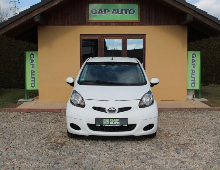 Toyota Aygo Hatchback 998,0 50 kw