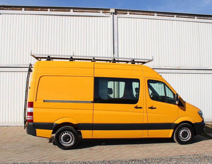 Mercedes-Benz Sprinter Užitková 2,1 l 120 kw