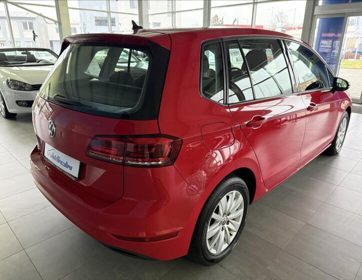 Volkswagen Golf Sportsvan 6