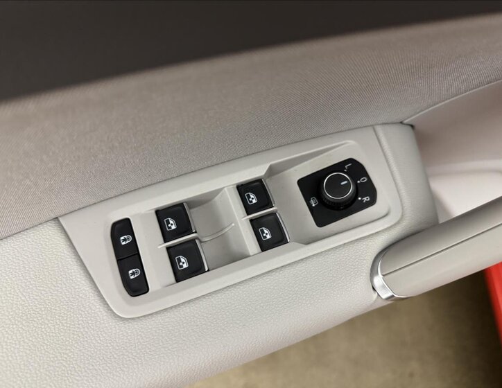 Volkswagen Touran 31