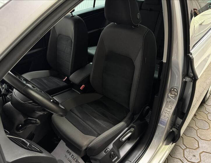 Volkswagen Golf Sportsvan 34