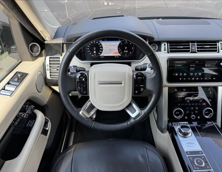 Land Rover Range Rover SUV / Terénní 4,4 l 250 kw