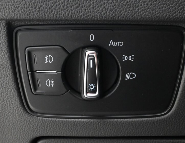 Volkswagen Passat Kombi 2,0 l 110 kw