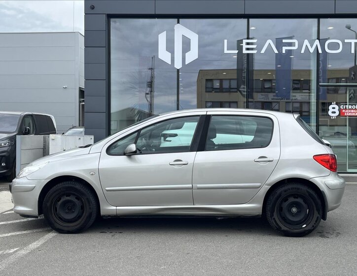 Peugeot 307 Hatchback 1,4 l 65 kw