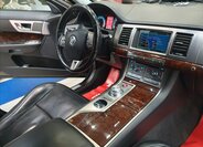 Jaguar XF Sedan / Limuzína 3,0 l 202 kw