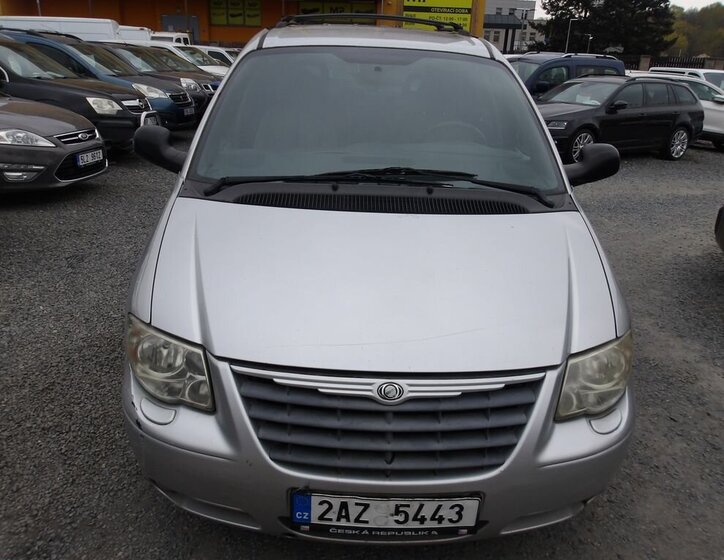 Chrysler Voyager MPV 2,5 l 105 kw