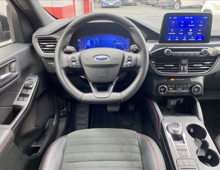 Ford Kuga SUV 2,0 l 110 kw