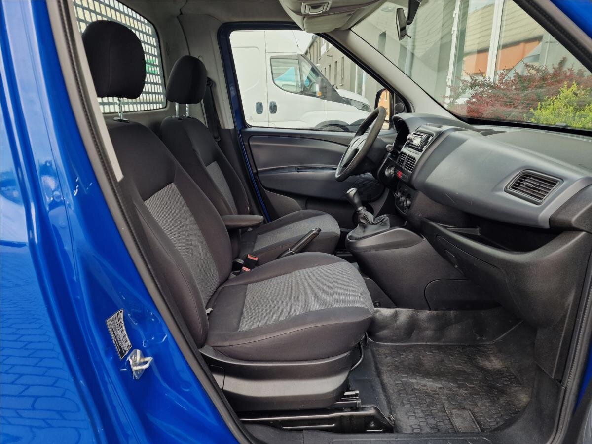 Fiat Dobló Valník 1,2 l 66 kw