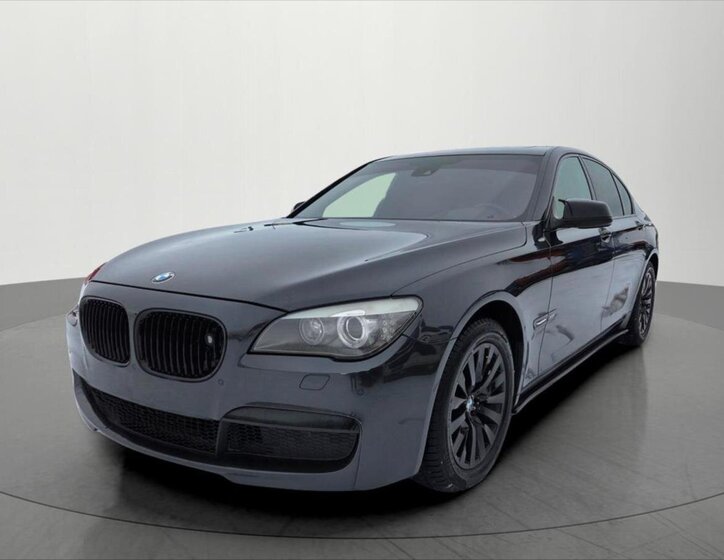 BMW Řada 7 Sedan 4,4 l 300 kw