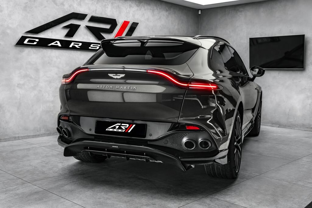 Aston Martin Ostatní SUV 4,0 l 520 kw