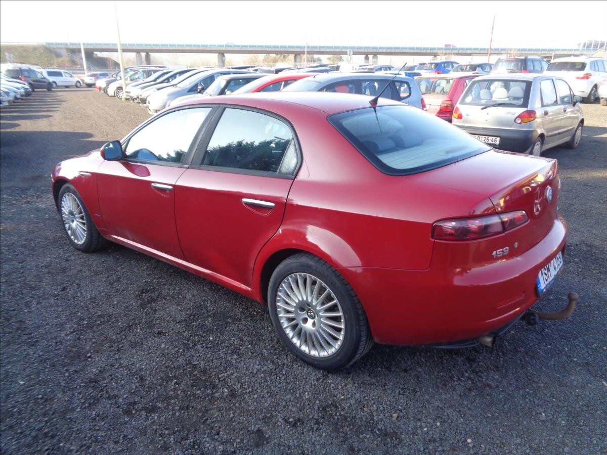 Alfa Romeo 159 Sedan / Limuzína 1,9 l 118 kw