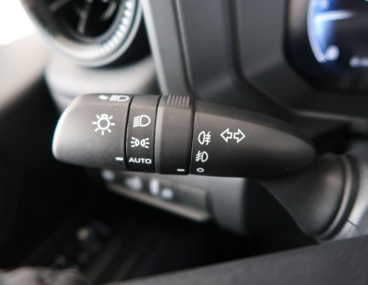 Toyota Land Cruiser SUV / Terénní 2,8 l 151 kw