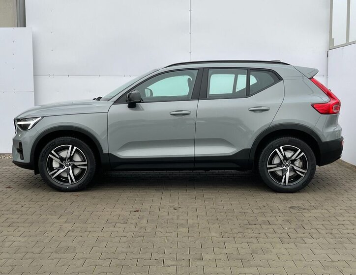 Volvo XC40 SUV 2,0 l 120 kw