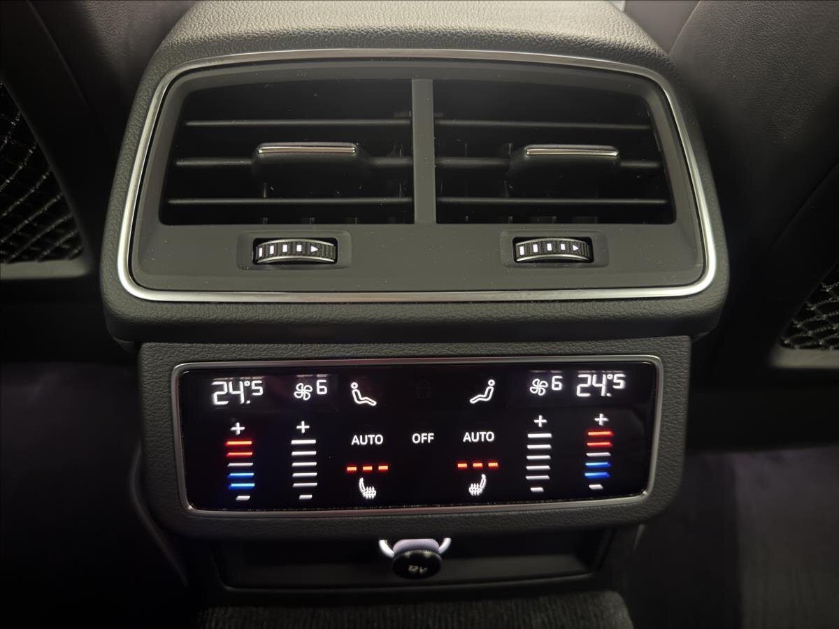 Audi S6 Sedan 3,0 l 257 kw