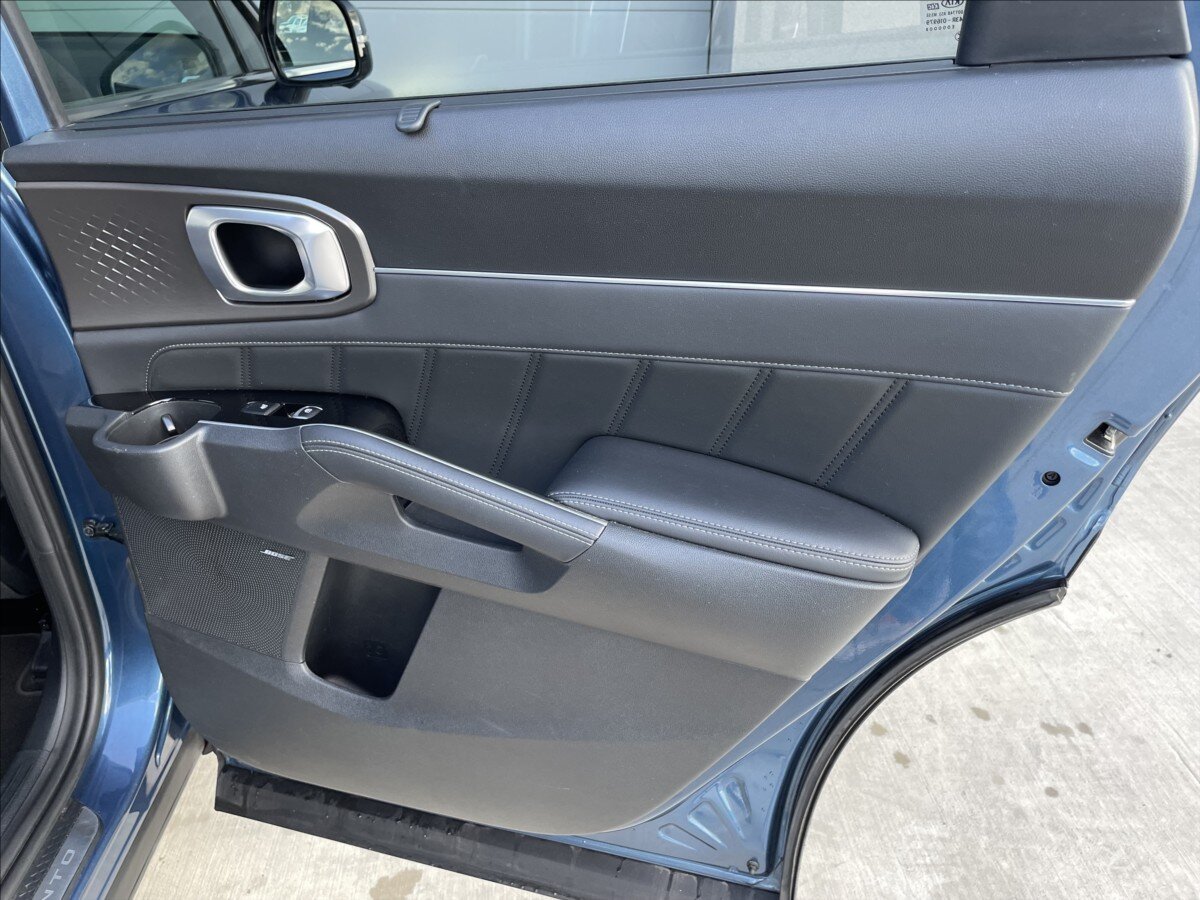 KIA Sorento SUV / Terénní 2,2 l 148 kw