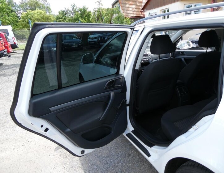 Škoda Octavia Kombi 1,2 l 77 kw