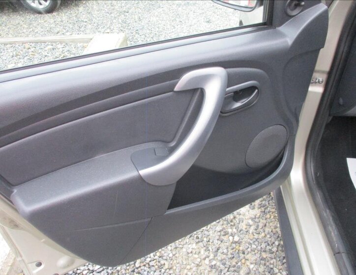 Dacia Duster SUV 1,6 l 77 kw